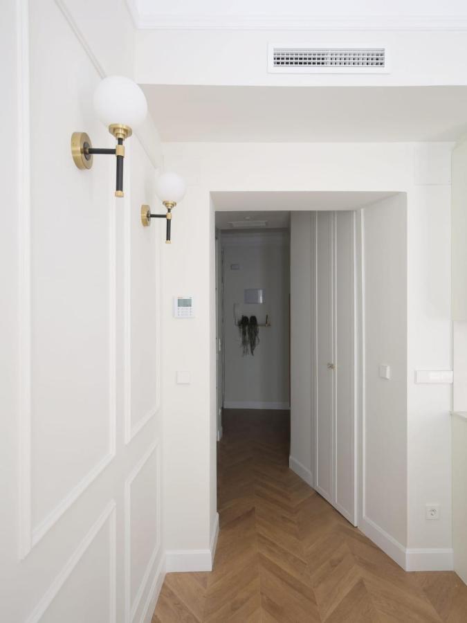 Deluxe Apartment Near Gran Via Madrid Eksteriør billede